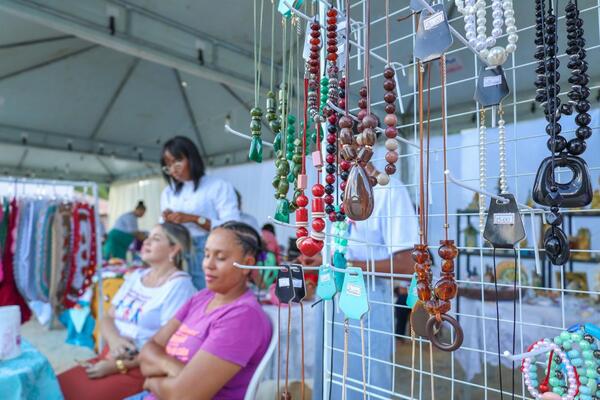 AGE Petrolina apoia Primeira Feira de Mulheres Empreendedoras da Ilha do Massangano 2 Feira das Mulheres Empreendedoras Ilha do Massangano 5 1