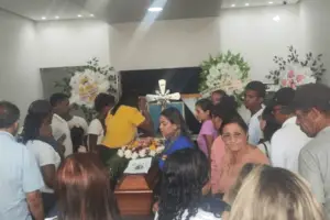 Caso Ingrid Vitória corpo de adolescente de 13 anos é sepultado sob forte comoção em Floresta