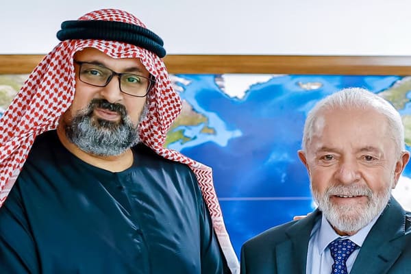 Emirados Árabes prometem investir R$ 100 bi no Brasil