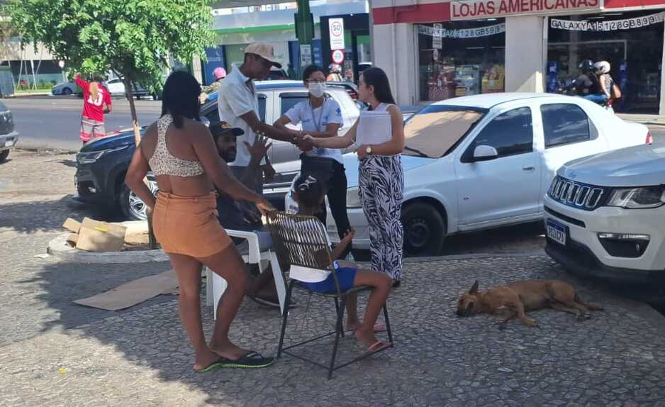 Prefeitura de Petrolina intensifica ações de saúde para pessoas em situação de rua 2 Consultorio na rua 10 1