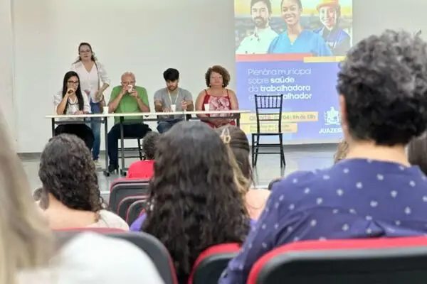 Plenária Popular sobre Saúde do Trabalhador e da Trabalhadora é realizada em Juazeiro após dez anos 2 Plenaria Popular 2