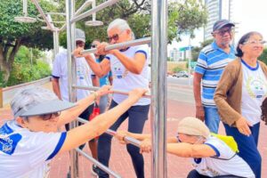 Projeto da Fundação Nilo Coelho beneficia idosos com atividades que promovem saúde e bem-estar