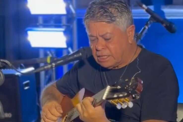 A Bossa Nova voltou pra casa: Sarau “A Tardinha Cai” celebra João Gilberto em noite mágica em Juazeiro 4 SARAU MAURICIO DIAS